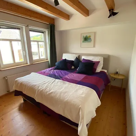 Semesterbostad Haus Waldblick *